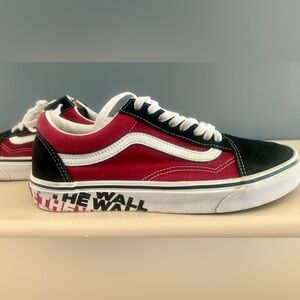 Vans “old skool” suede size 8.5
